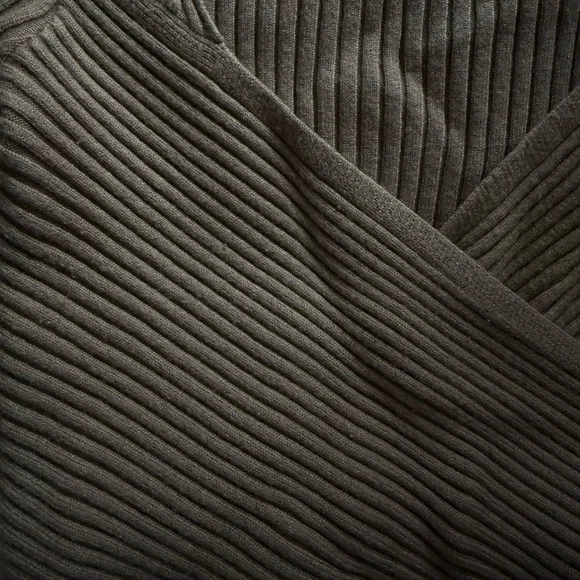 Abercrombie & Fitch Brown Ribbed Wrap Sweater - Picture 3 of 4
